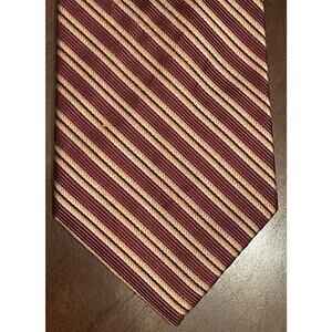 Axcess Burgundy Gold Hand Made 100% Imported Silk Men’s Neck Tie Made In China